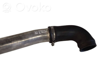 Interkūlera šļūtene (-es) / caurule (-es)