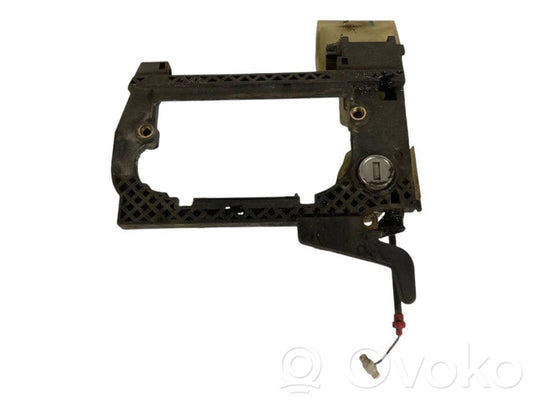 Holder/bracket for external opening handle at the front