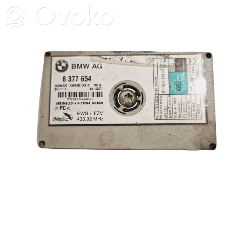 Antenas vadības bloks