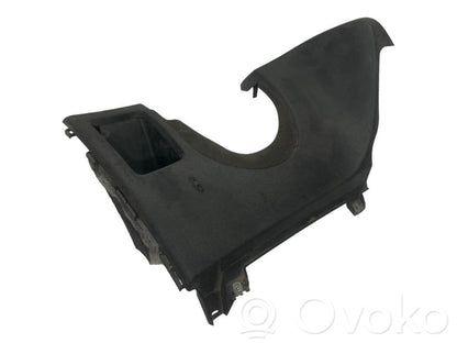 Paneļa dekoratīvās apdares vairogs (apakšējais)