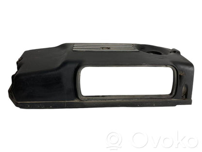 Dzinēja pārsegs (dekoratīva apdare)