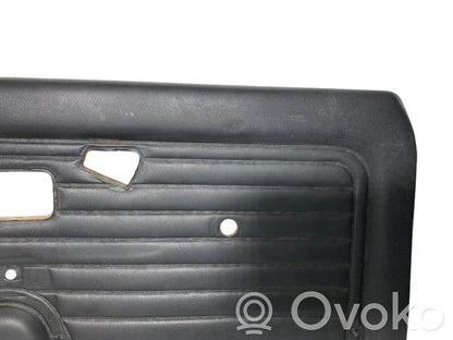 Priekšējo durvju apdare