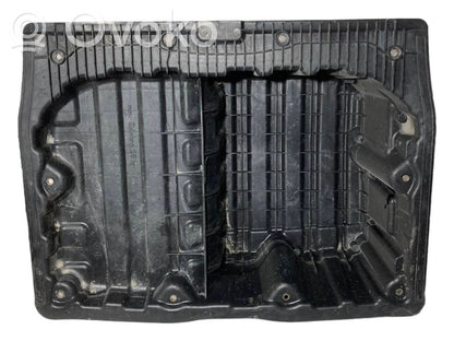 Trunk storage compartment