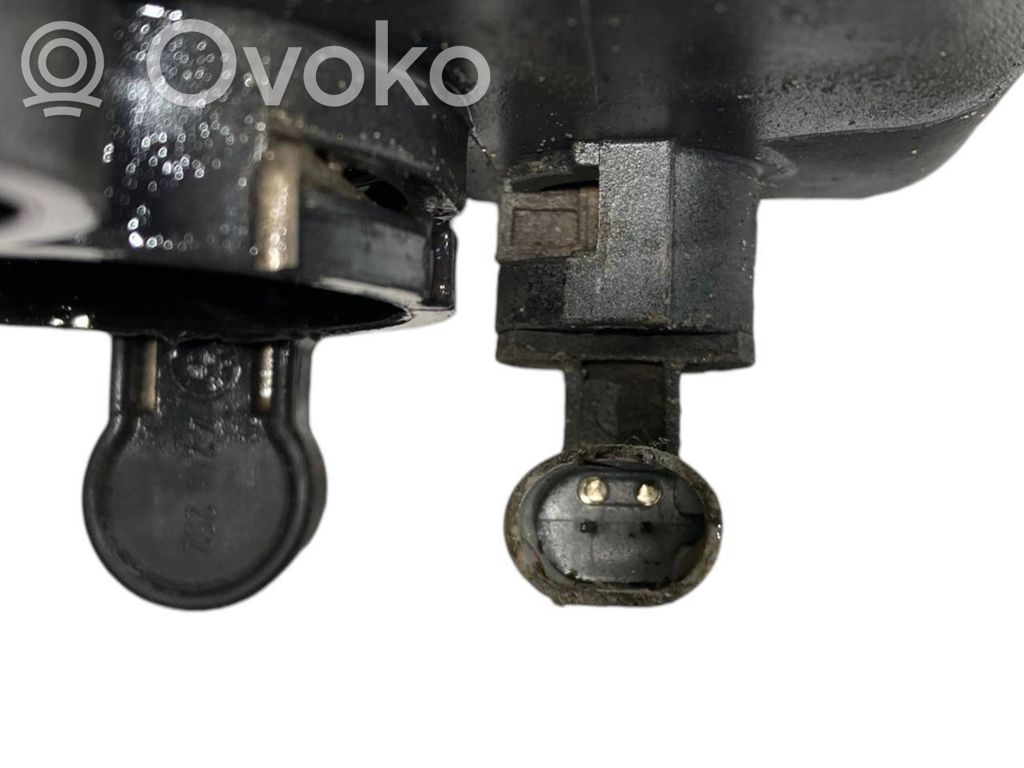 Расширительный бачок охлаждающей жидкости