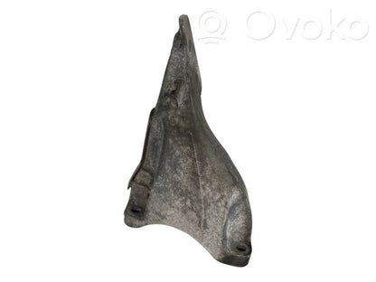 Кронштейн крепления двигателя