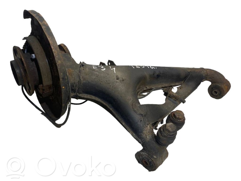 Rear wheel hub shaft joint (stupica, capfa)