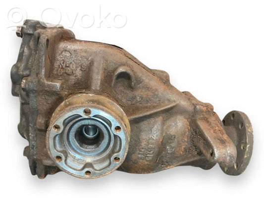 Aizmugurējais reduktors