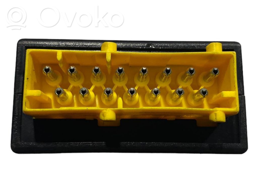 Imobilaizera vadības bloks