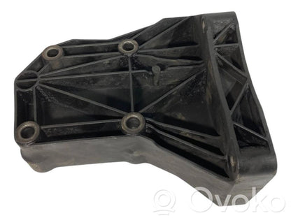 Gaisa kondicionēšanas kompresora stiprinājums