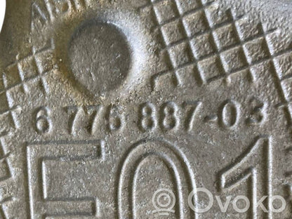 Pusrāmis aizmugurējais / priekšējais