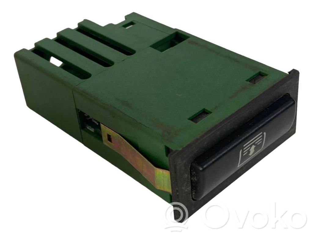 Window electric heating switch