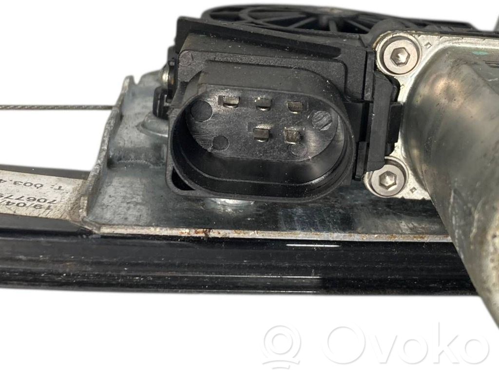 Elektriskā loga pacelšanas mehānisma komplekts