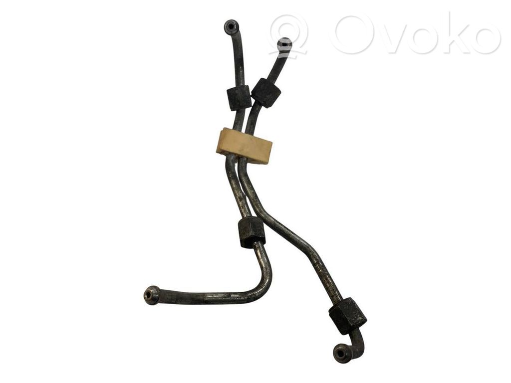 Degvielas caurulīte (-es)