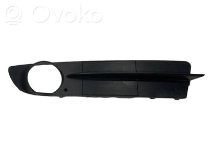 Pretmiglas luktura dekoratīvais režģis