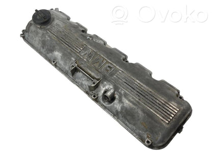 Valve cover