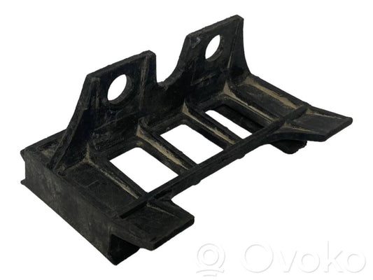 Aizmugurējā bufera montāžas kronšteins