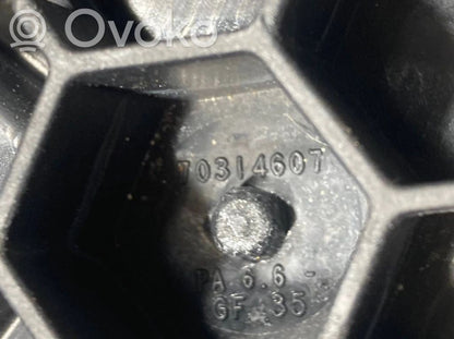 Degvielas filtra turētājs