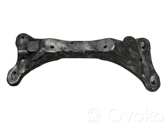 Transmission mounting bracket