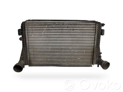 Starpdzesētāja radiators