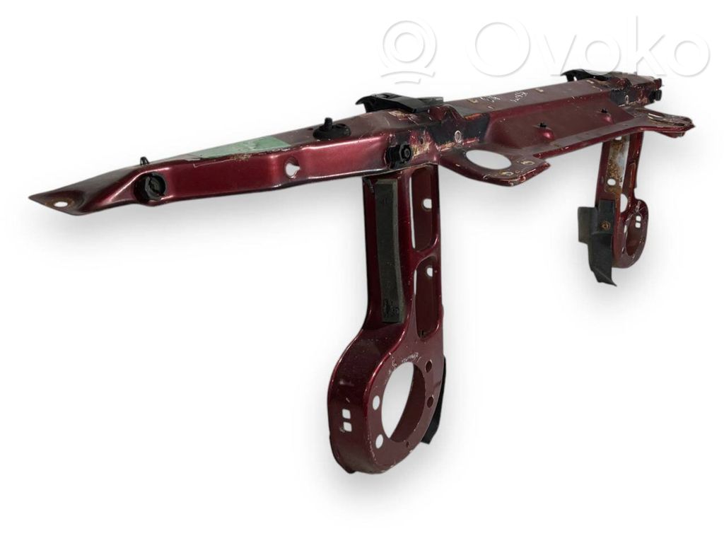 Radiatoru paneļa turētājs (televizora)