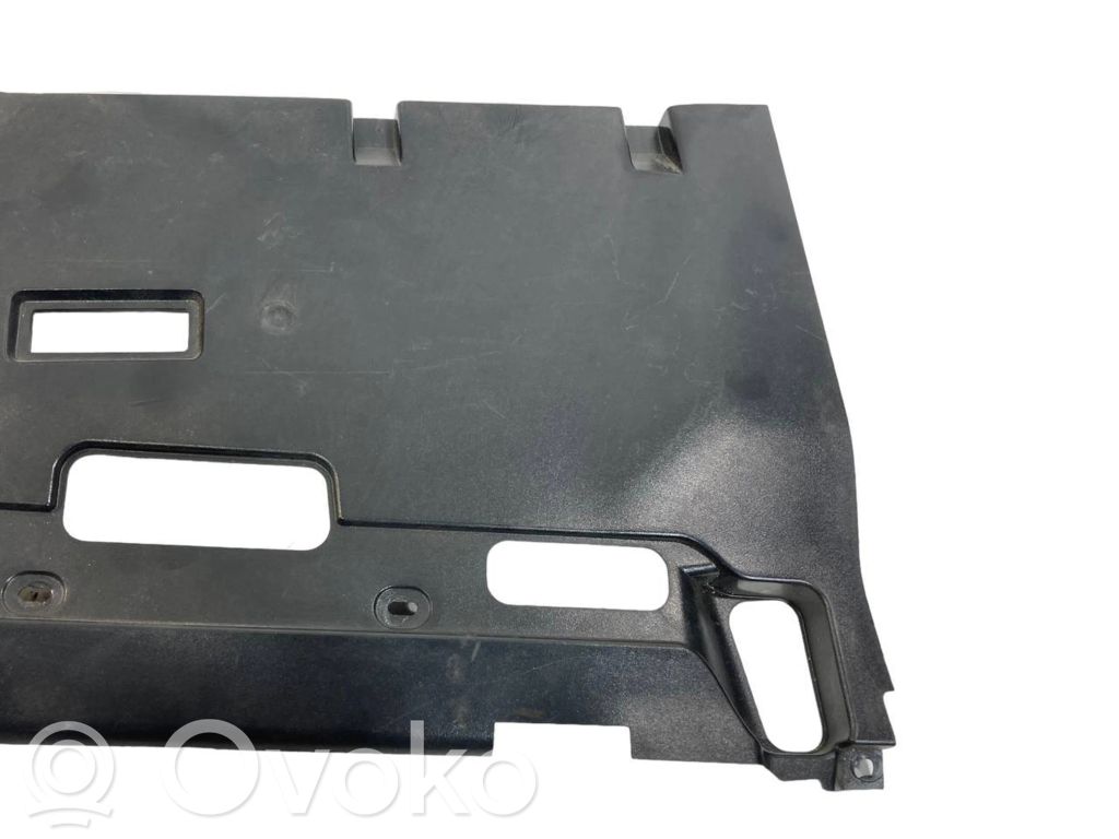 Декоративный щиток панели (нижний)