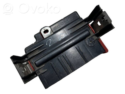 Plusa vadu savienošanas mezgls