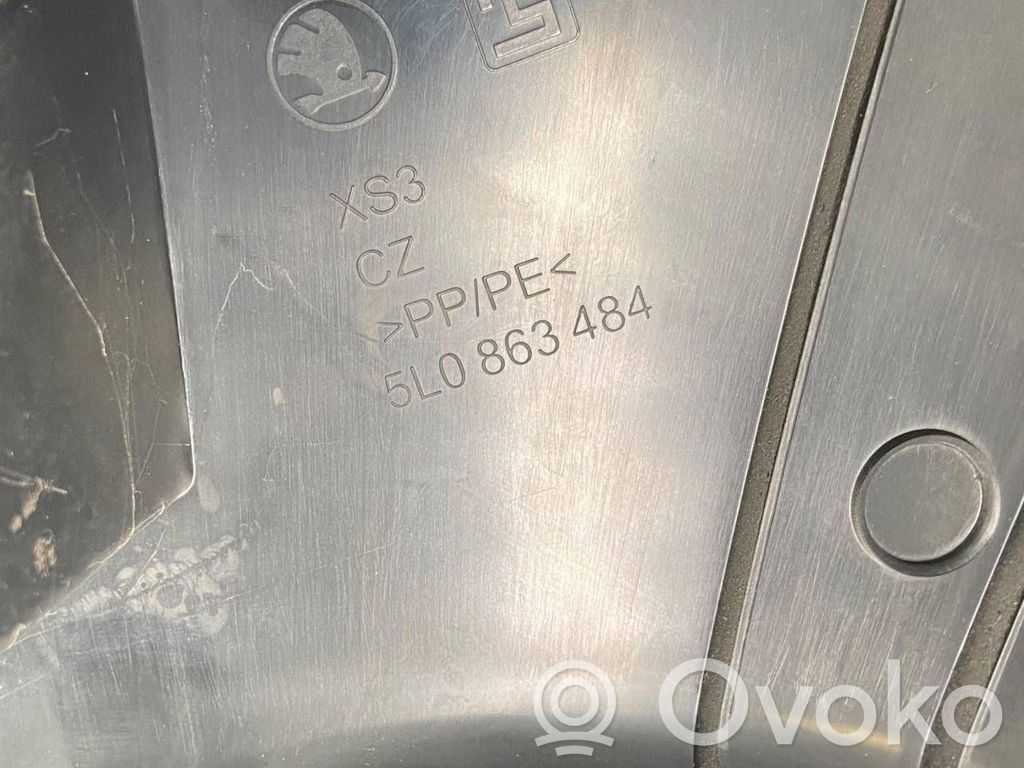 Priekšējā sliekšņa dekoratīvā apdare (iekšējā)