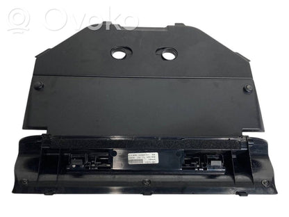 Cita veida bagāžnieka dekoratīvās apdares detaļa