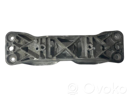 Кронштейн крепления трансмиссии