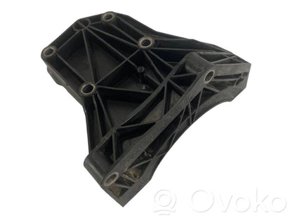 Air conditioning compressor mount