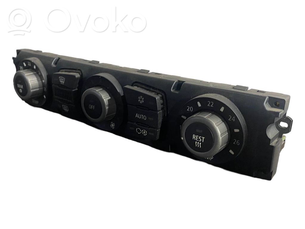 Gaisa kondicioniera / klimata kontroles / salona apsildes vadības bloks (salonā)