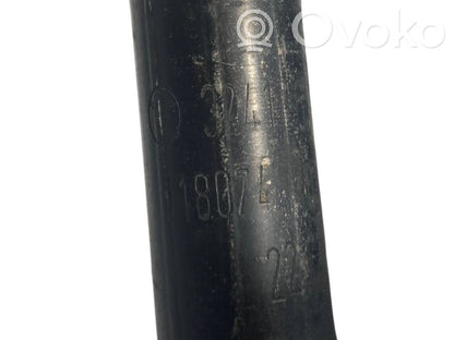 Stūres pastiprinātāja šļūtene (-es) / caurulīte (-es)