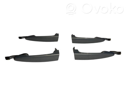 External opening handle