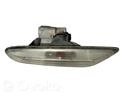 Spārna pagrieziena lukturis