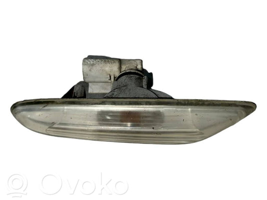 Spārna pagrieziena lukturis