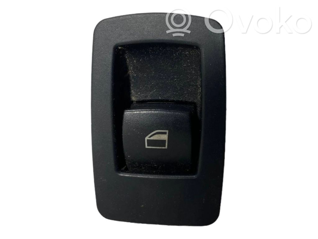 Power window switch