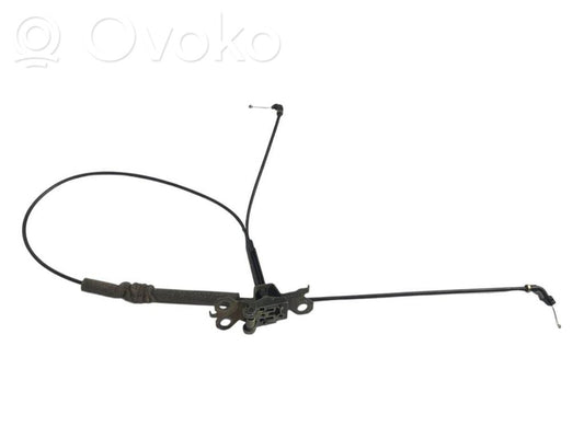 Dzinēja pārsega attaisīšanas rokturītis