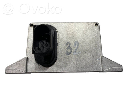 ESP (elektroniskās stabilitātes programmas) sensors (paātrinājuma sensors)