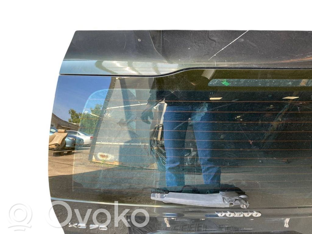 Aizmugurējais pārsegs (bagāžnieks)