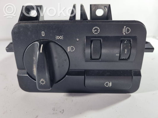 Headlight switch