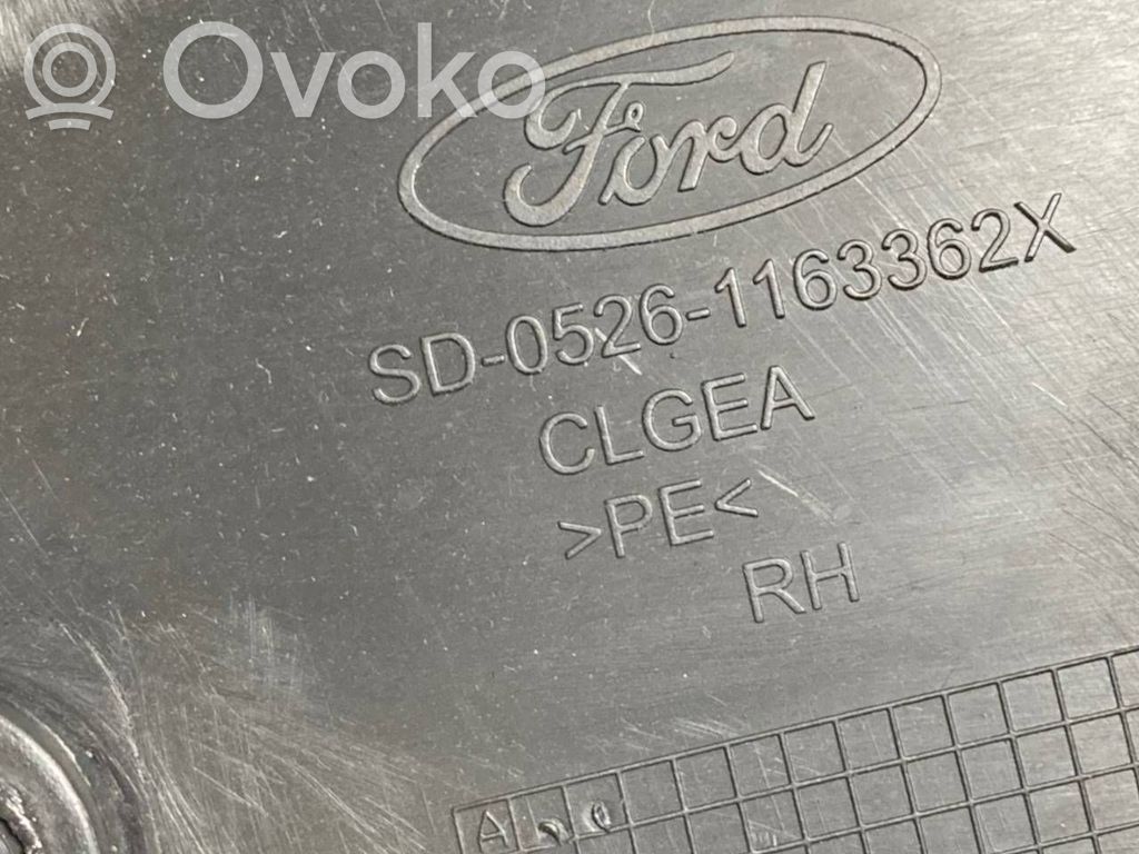 Priekšējo durvju apdare