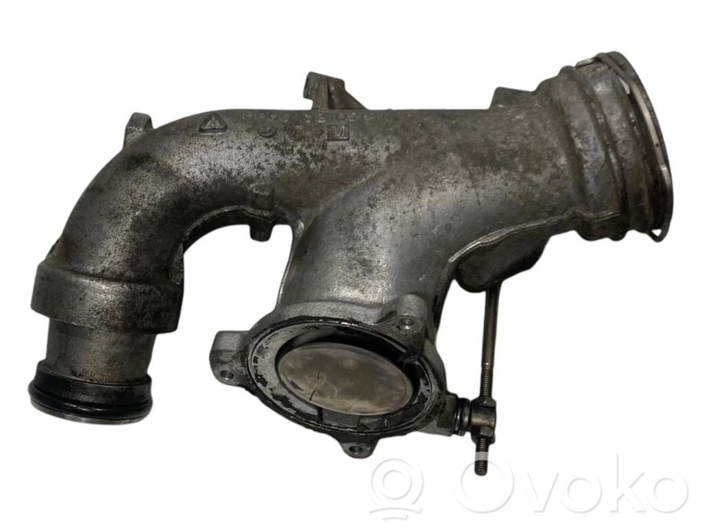 Gaisa caurule uz turbīnu