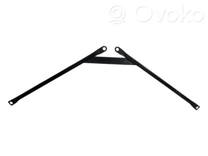 Cita veida dzinēja nodalījuma detaļa