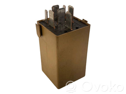 Window wiper relay