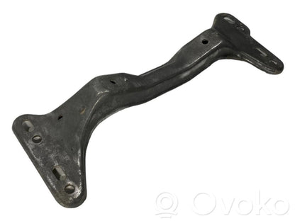 Transmission mounting bracket