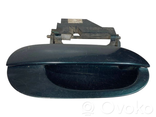 External opening handle