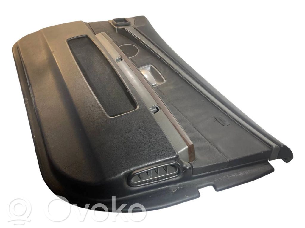 Отделка передней двери