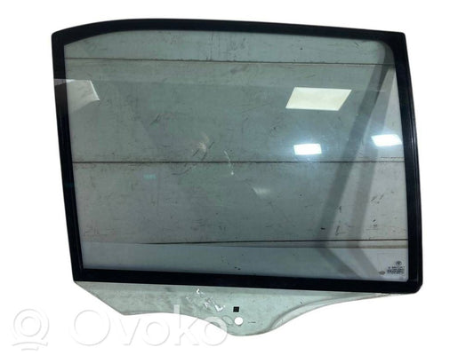 aizmugurējo durvju stikls