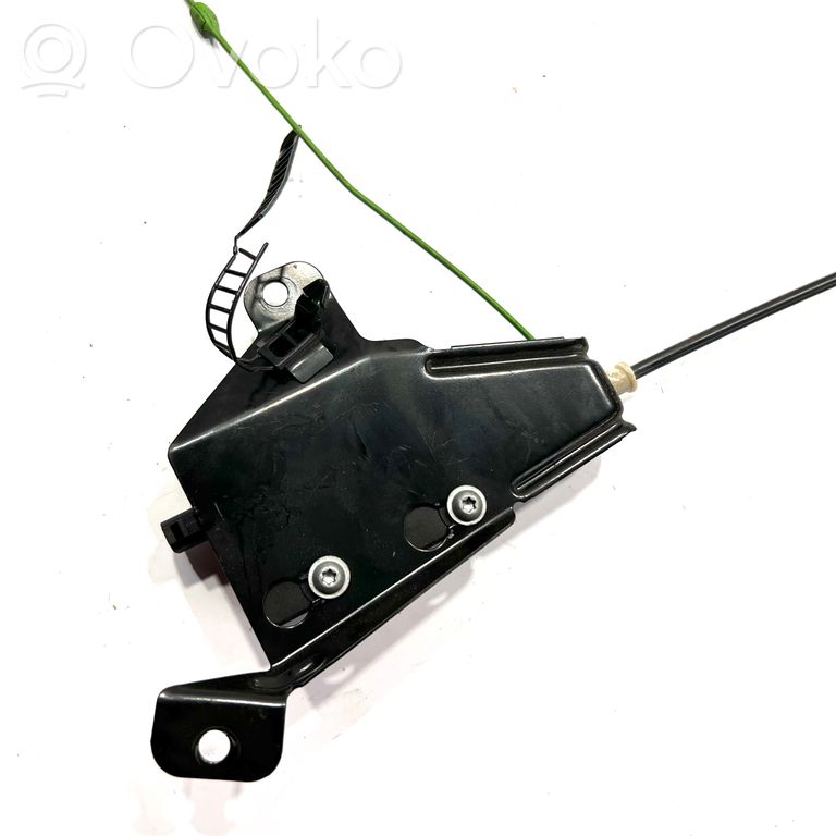 Degvielas tvertnes vāciņa bloķēšanas motorīts