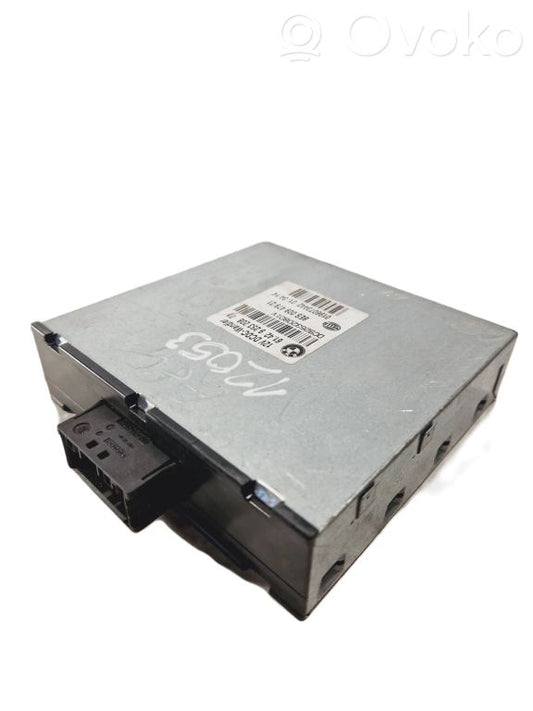 Voltage converter / converter module